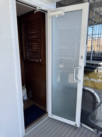 2014 Thoroughbred 58 x 15 House Boat