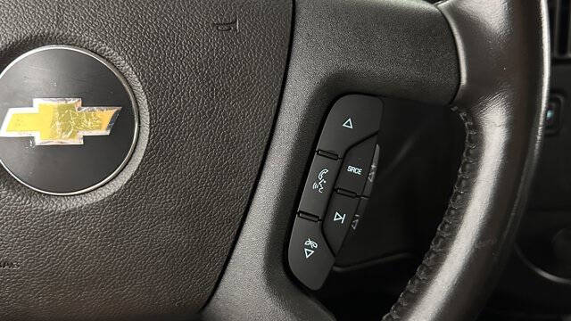 2022 Chevrolet Express 2500