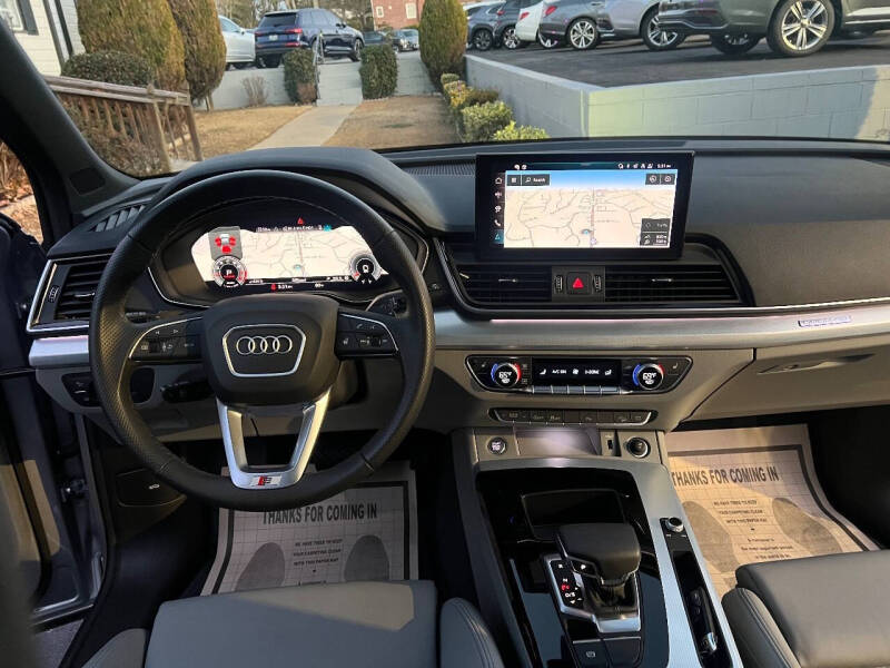 2025 Audi Q5 quattro S line Prem Plus 45 TFSI