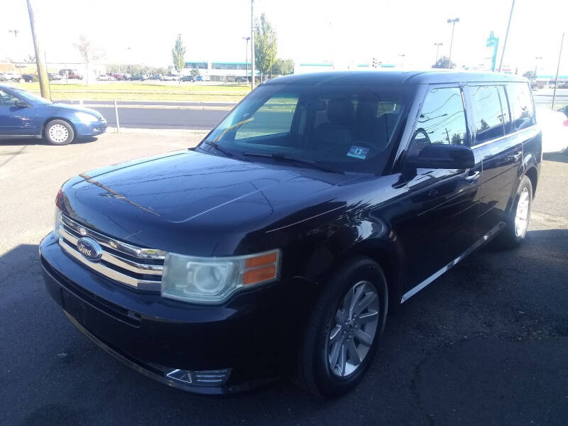 2009 Ford Flex for sale at Auto Outlet of Ewing in Ewing NJ