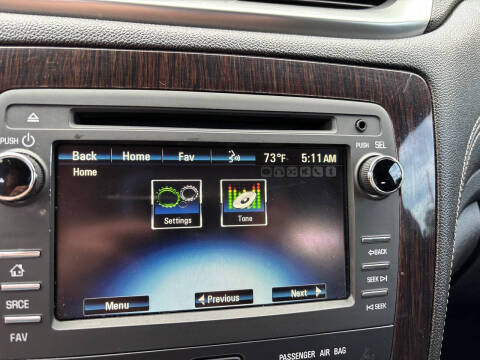 2017 Chevrolet Traverse LT