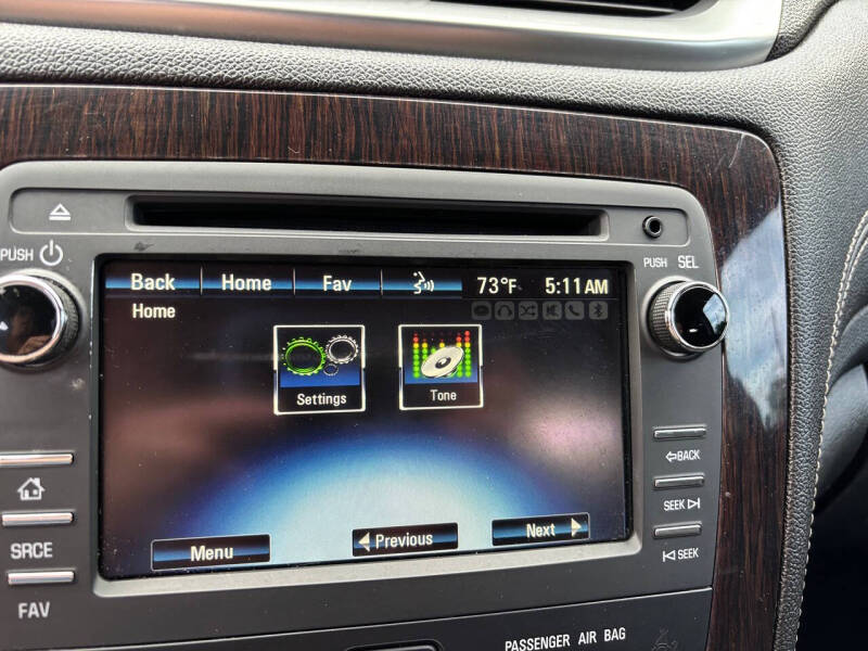 2017 Chevrolet Traverse LT