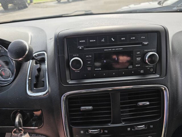 2015 Dodge Grand Caravan SE