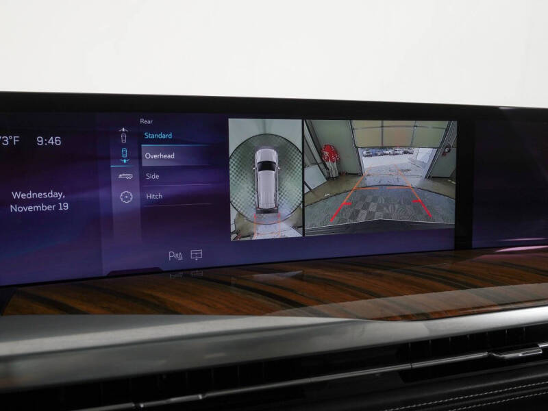 2025 Cadillac Escalade Sport Platinum