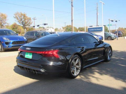 2023 Audi e-tron GT quattro Premium Plus