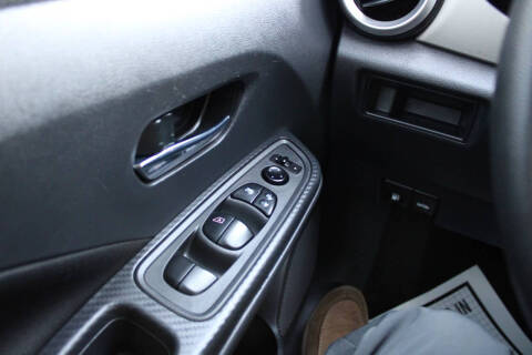 2022 Nissan Versa SV