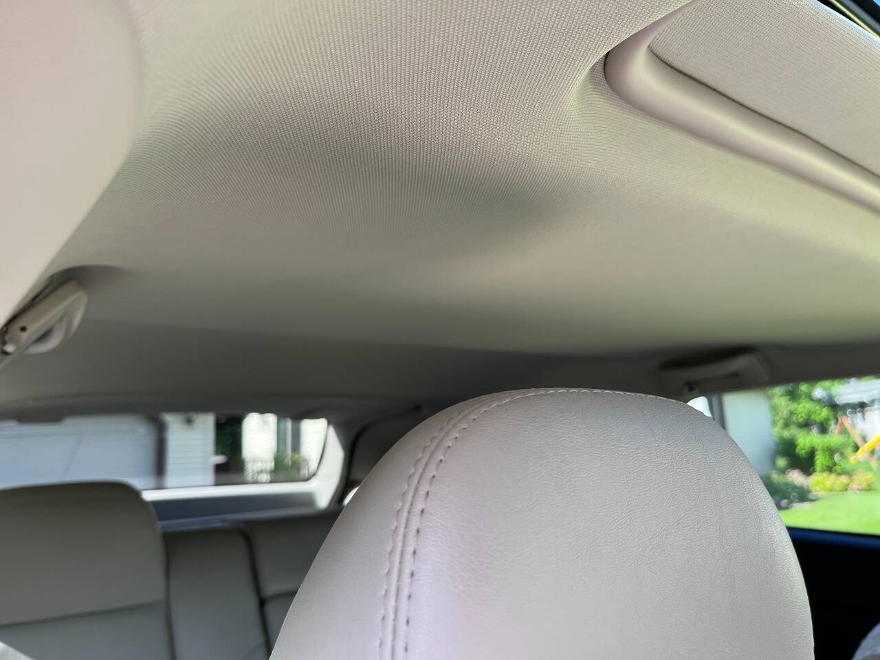 2005 Dodge Magnum 64