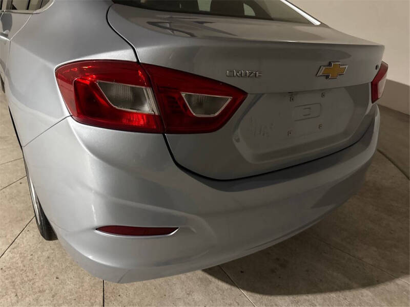 2017 Chevrolet Cruze LT Auto