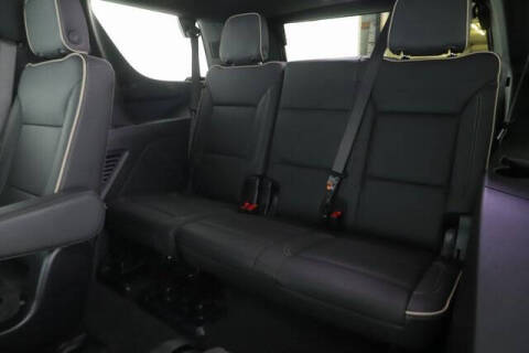 2025 GMC Yukon Elevation