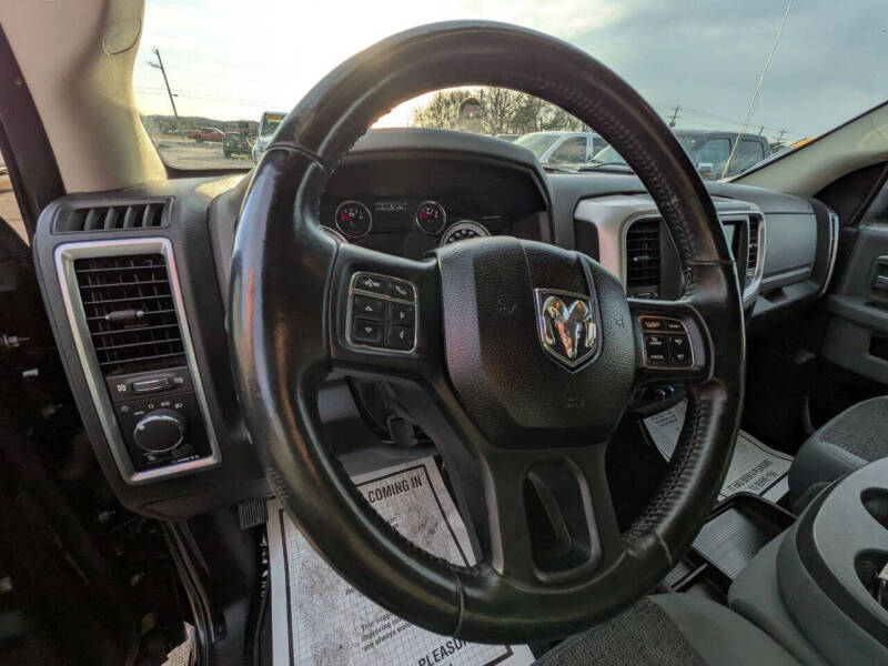 2019 RAM 1500 Classic SLT