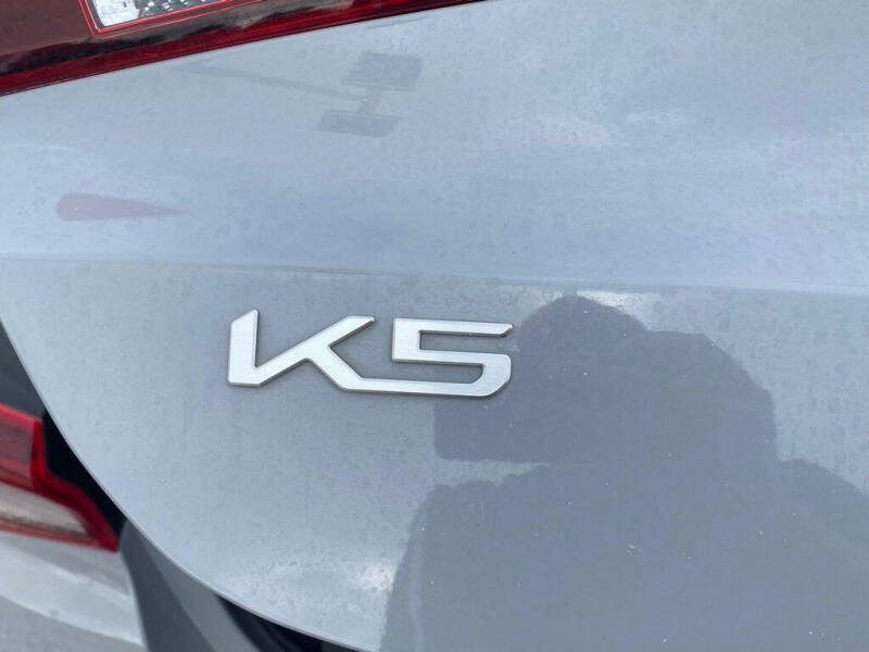 2023 Kia K5