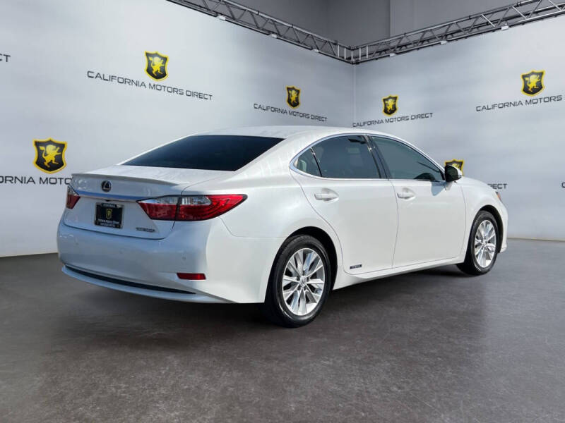 2013 Lexus ES 300h