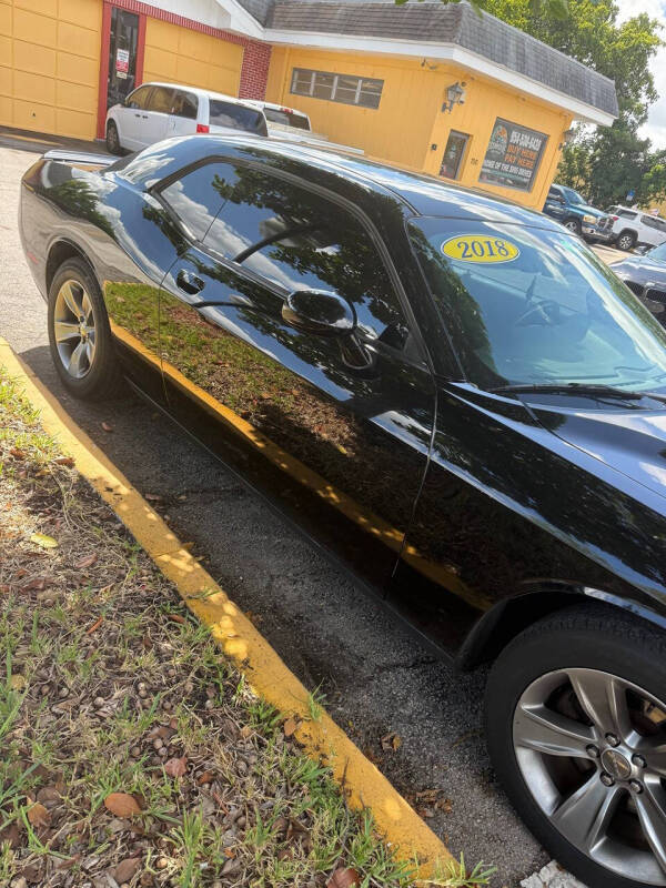 2018 Dodge Challenger SXT