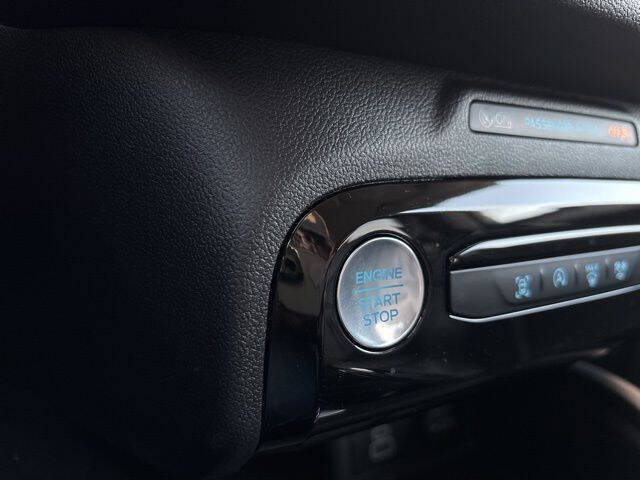 2025 Ford Escape Platinum