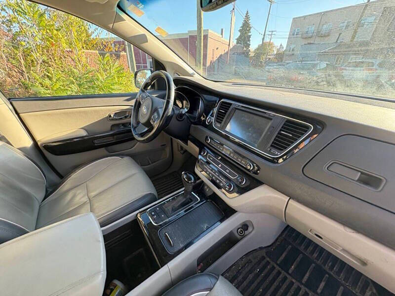 2016 Kia Sedona SX