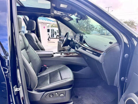 2023 Cadillac Escalade ESV Premium Luxury