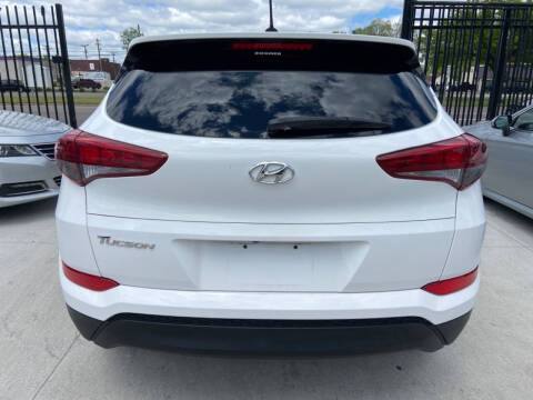 2017 Hyundai Tucson SE