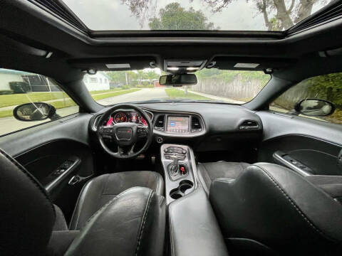 2015 Dodge Challenger R/T Scat Pack