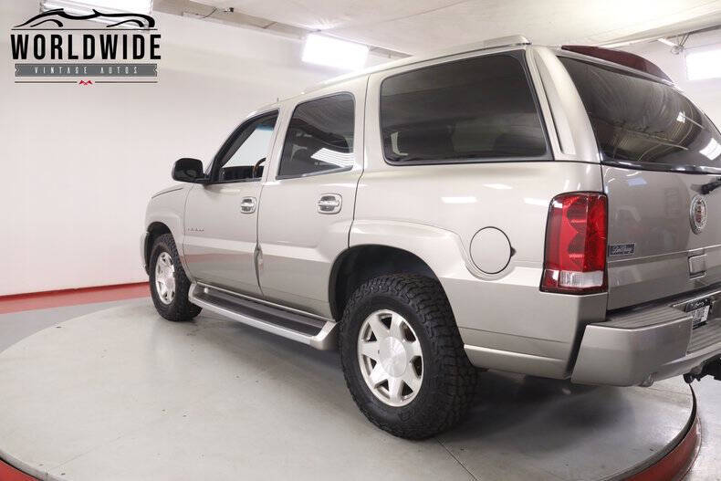 2003 Cadillac Escalade