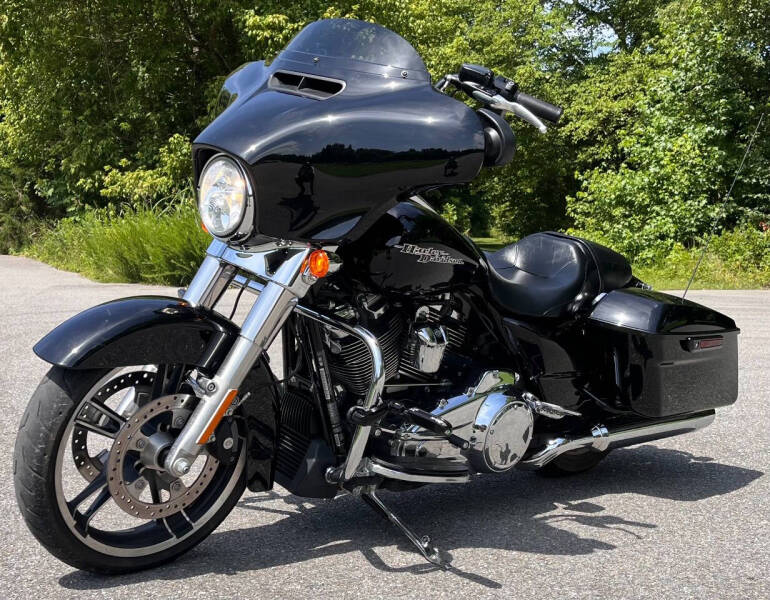 2018 Harley-Davidson Street Glide