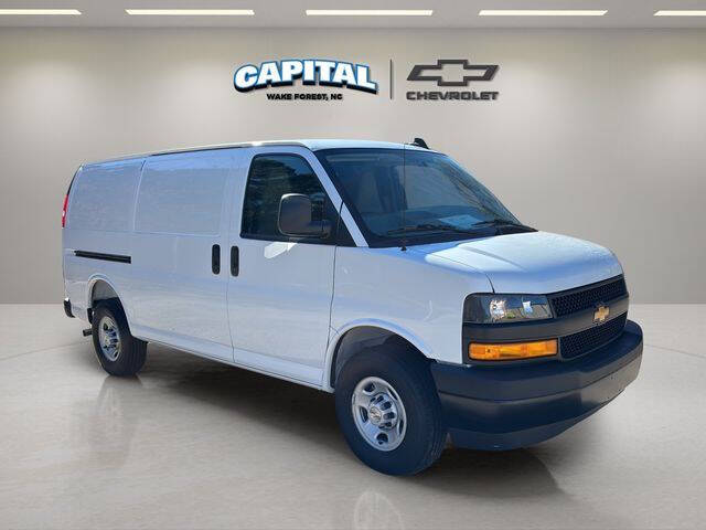2025 Chevrolet Express 2500
