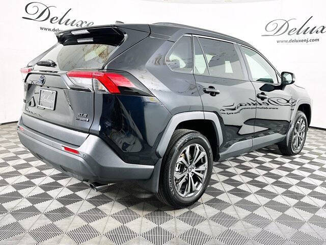 2024 Toyota RAV4 Hybrid XLE Premium