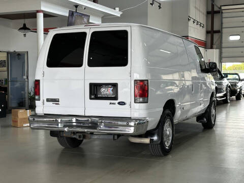 2013 Ford E-Series E-350 SD