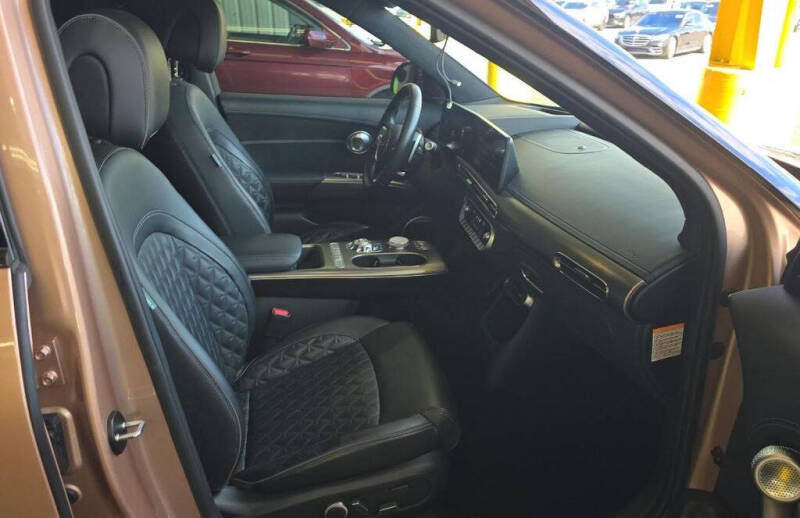 2023 Genesis GV60 Performance