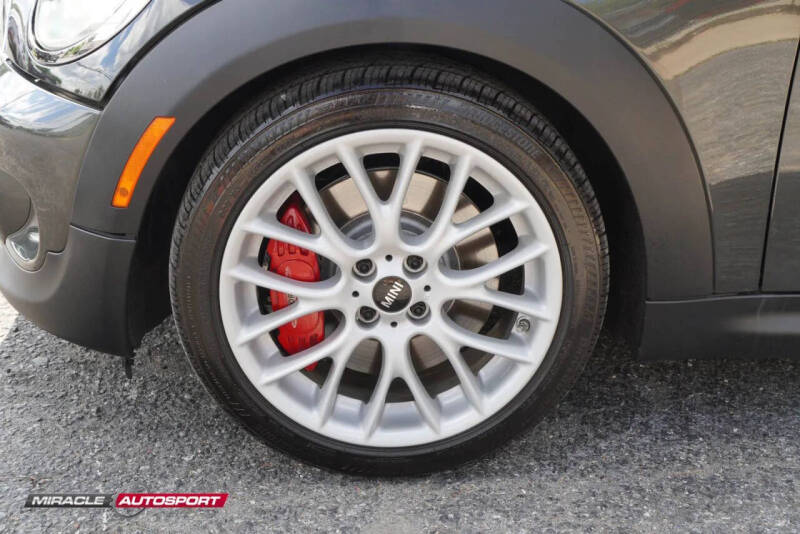 2011 MINI Cooper John Cooper Works