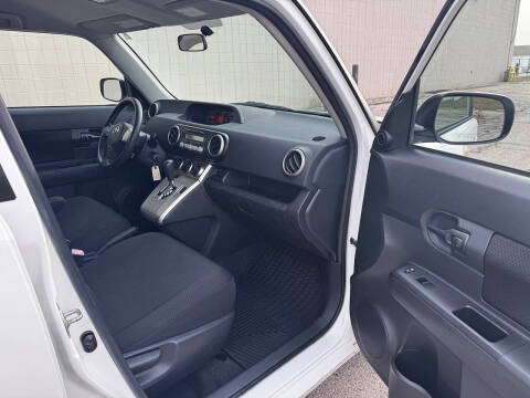 2008 Scion xB