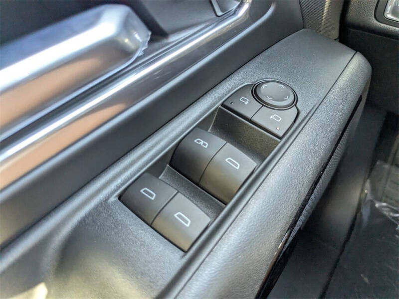 2026 Chevrolet Silverado EV LT