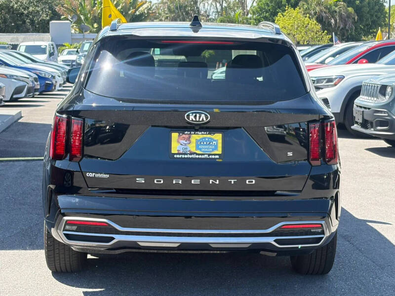 2021 Kia Sorento S