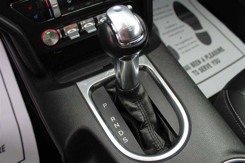 2021 Ford Mustang EcoBoost