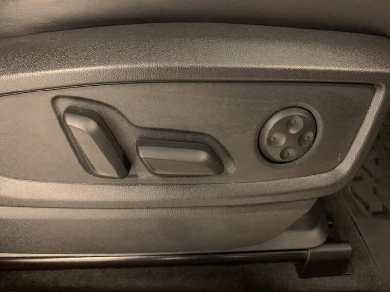 2022 Audi SQ5 3.0T quattro Premium Plus