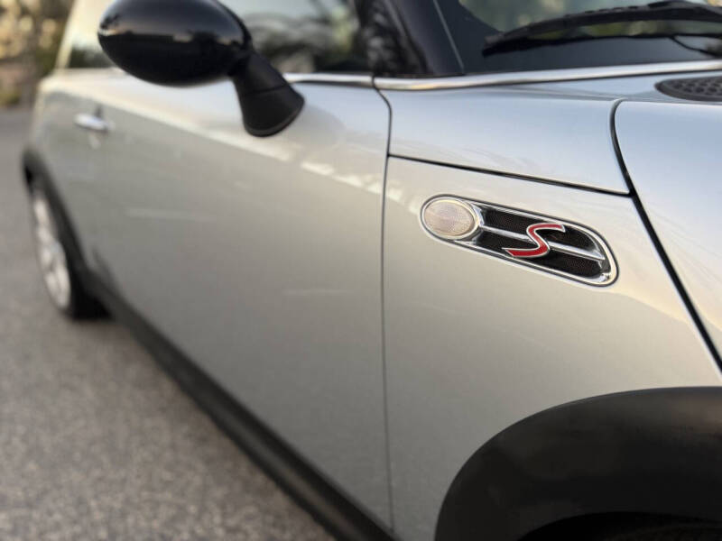 2004 MINI Cooper S