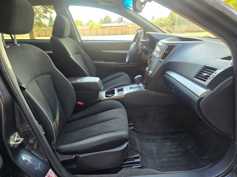 2013 Subaru Outback 2.5i Premium