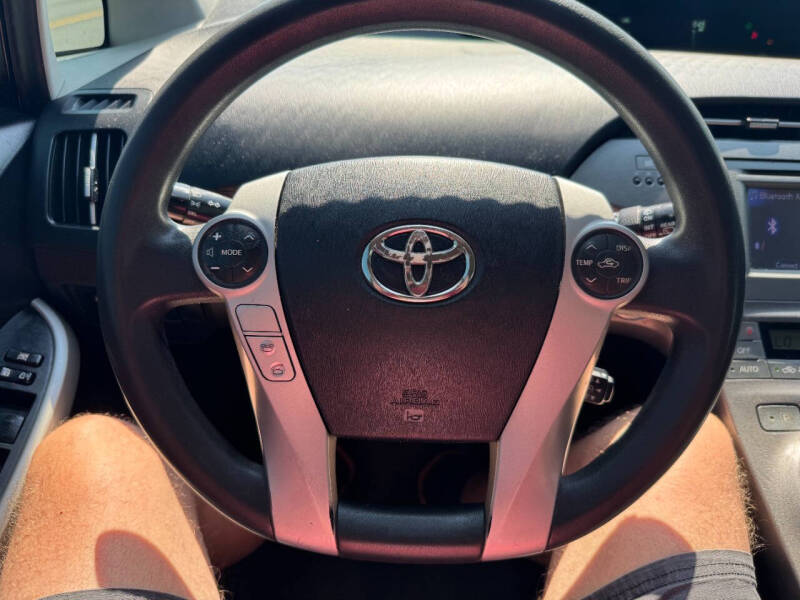 2012 Toyota Prius Two