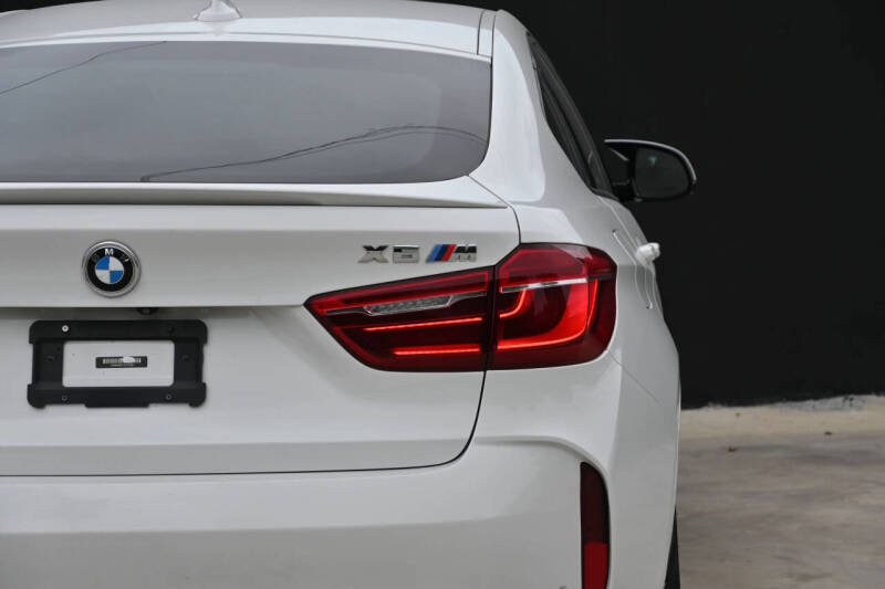 2018 BMW X6 M