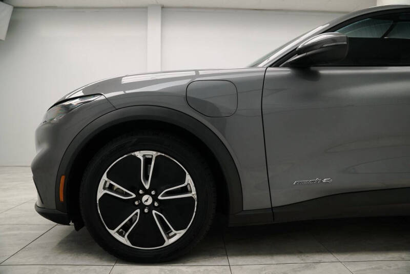 2021 Ford Mustang Mach-E Select