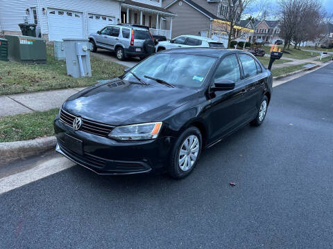 2012 Volkswagen Jetta for sale at PREMIER AUTO SALES in Martinsburg WV