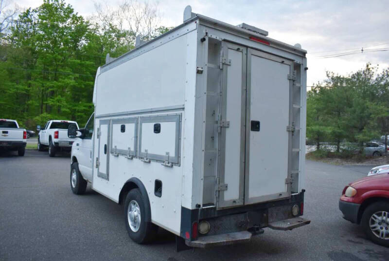 2016 Ford E-Series
