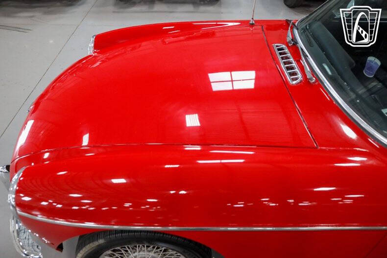 1974 MG B