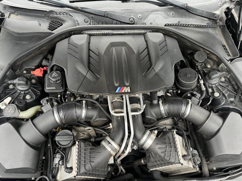 2014 BMW 5 Series M5 photo 24