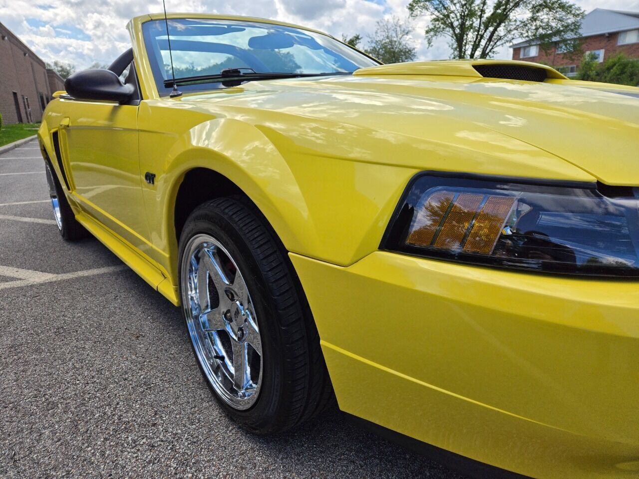 2001 Ford Mustang 27
