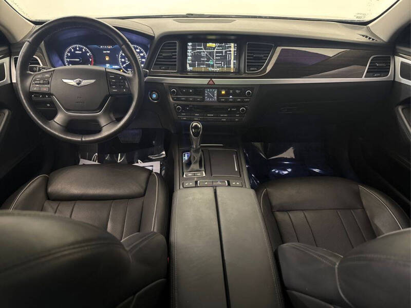 2015 Hyundai Genesis