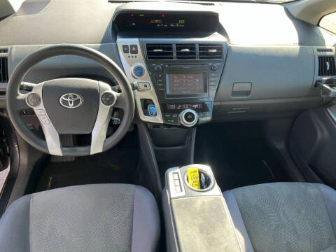2012 Toyota Prius v