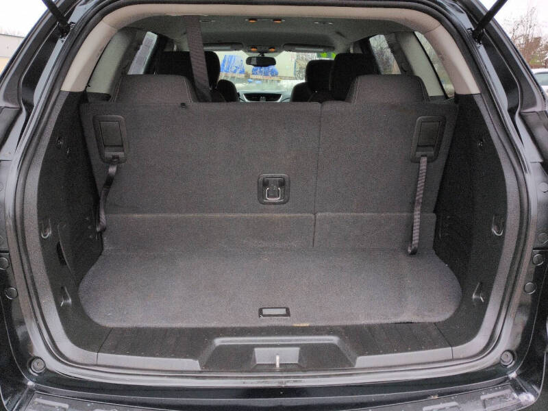 2017 Chevrolet Traverse LT