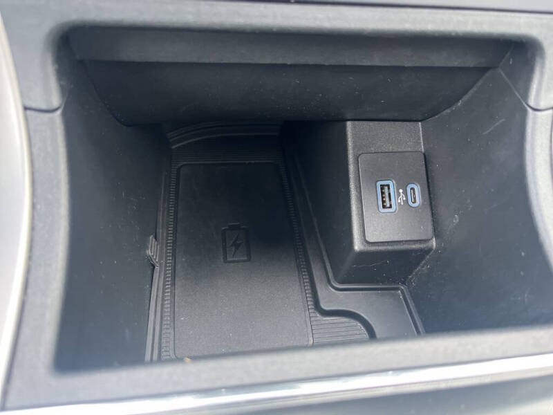 2022 Ford Edge ST-Line