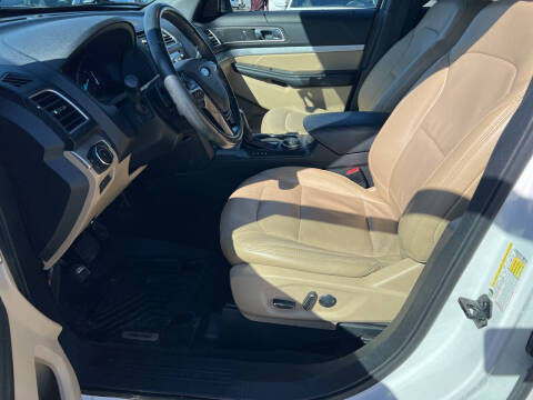 2017 Ford Explorer XLT