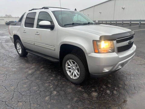 2011 Chevrolet Avalanche LS